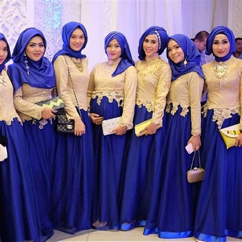 Muslim Wedding Ideas {45k} On Instagram “beautiful Bridesmaids In Gold