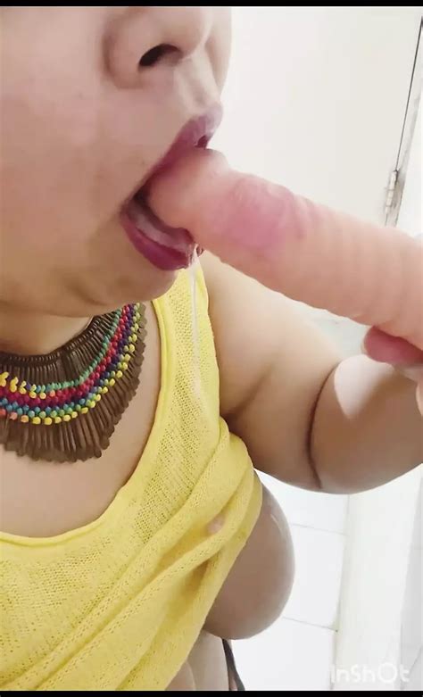 Sneha Got Horny In The Middle Of A Function Close Up Porn Feat Snehameoww XHamster