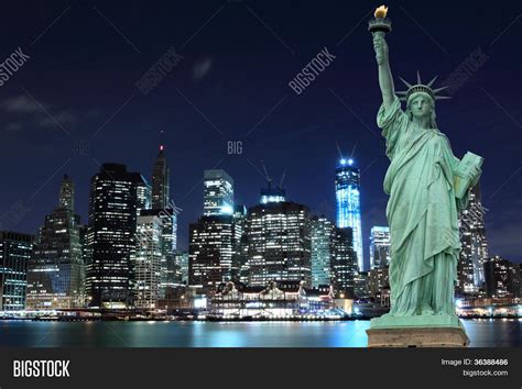 Imagen y foto Skyline De (prueba gratis) | Bigstock