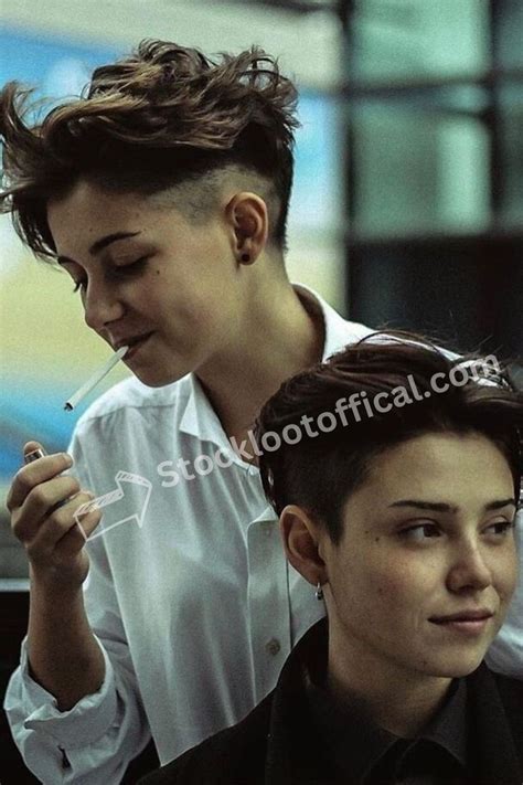 Discover Lesbian Haircuts And Queer Hair Ideas Undercut