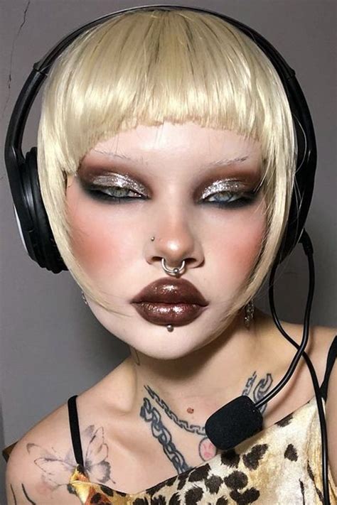 Get Inspired 15 Trendy Punk Makeup Looks