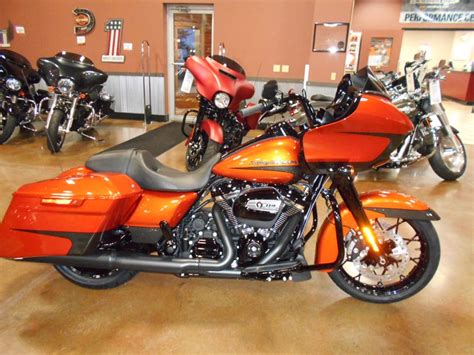 Harley Davidson Fltrxs Road Glide Special Scorched Orange