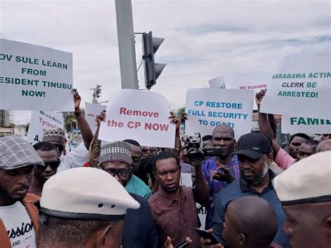 Photos Protesters Storm Force Headquarters Over Nasarawa Assembly