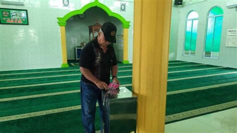 Viral Di Tanjungpinang Pencurian Uang Infak Masjid Aksi Pelaku Terekam