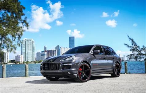 Porsche City Cayenne Gts