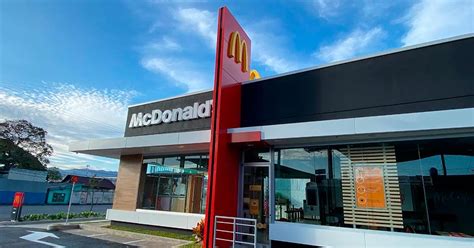 Mcdonalds Abre Restaurante En San Sebasti N