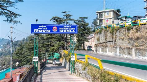 The Kalka Shimla Toy Train at Shimla Railway Station Editorial Image - Image of kasauli, tourism ...