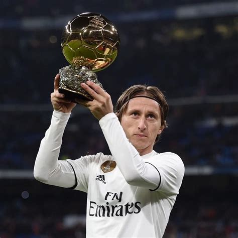 Real Madrid Luka Modric Balón de oro Fotografía de fútbol Modric