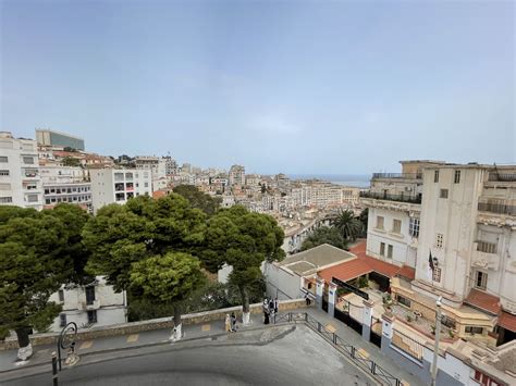 ST Hotel in Algiers (Hotel Review)