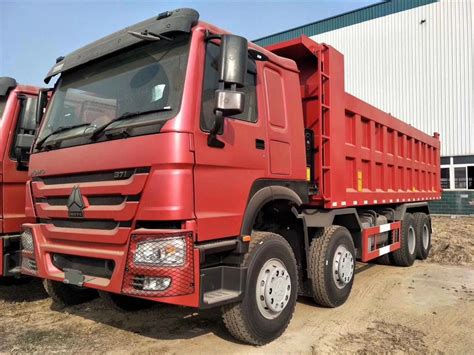 Chine Sinotruk Howo Tout Nouveau Design Camion Benne Basculante X