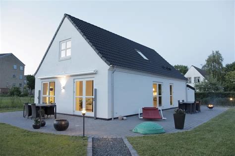 1½ plans hus Huse Hus ideer Arkitekter