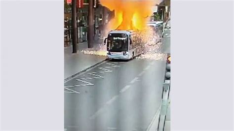 Un bus électrique prend feu à Paris