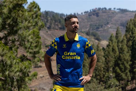 Ud Las Palmas Away Kit