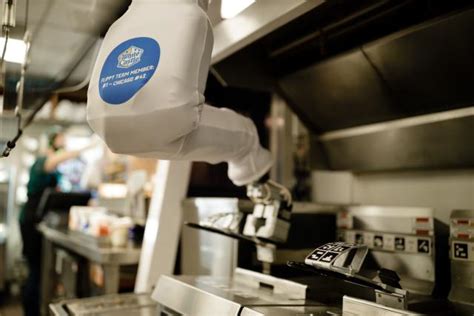 A Burger Flipping Robot May Be Coming To A White Castle Near You