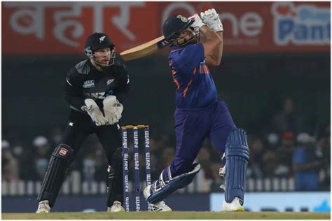 Ind Vs Nz Kl Rahul Rohit Sharma Guide India To Comfortable Win In 2nd