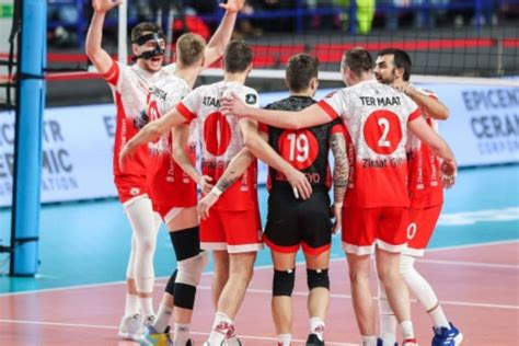 Ziraat Bankkart Erkek Voleybol Takımı ndan önemli galibiyer Spor