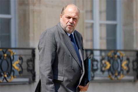 Eric Dupond Moretti interpellé par les avocats au sujet de la