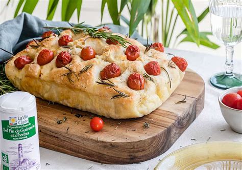 Focaccia Aux Tomates Cerises Et Romarin La Vie Claire