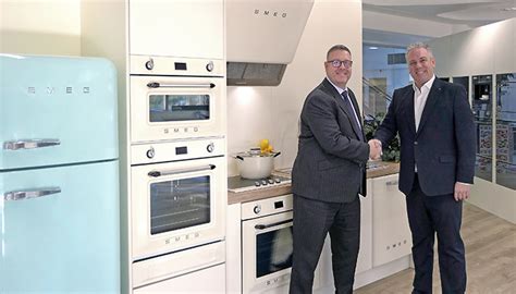 Kbbfocus Smeg Partners With Mhk Uk To Supply Iconic Products To