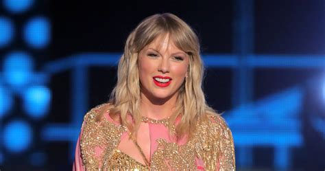 Taylor Swift To Receive Brits Global Icon Award