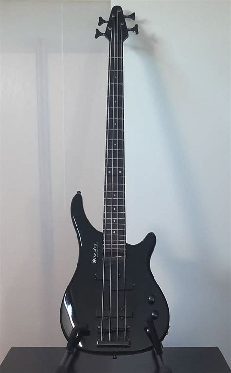 Rok Axe Bass 5906363 Su Mercatino Musicale In Bassi Elettrici 4 Corde