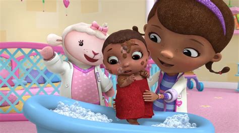 Ceces First Bath Doc Mcstuffins Wiki Fandom Powered By Wikia