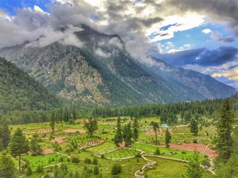 SANGLA VALLEY - BEST PLACES TO VISIT - | TheTravelShots