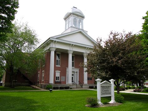 Mitchell County Courthouse (Osage, Iowa) | Iowa Backroads