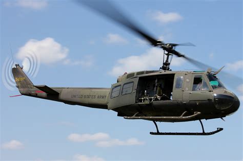 Bell Uh 1 Iroquois Huey —