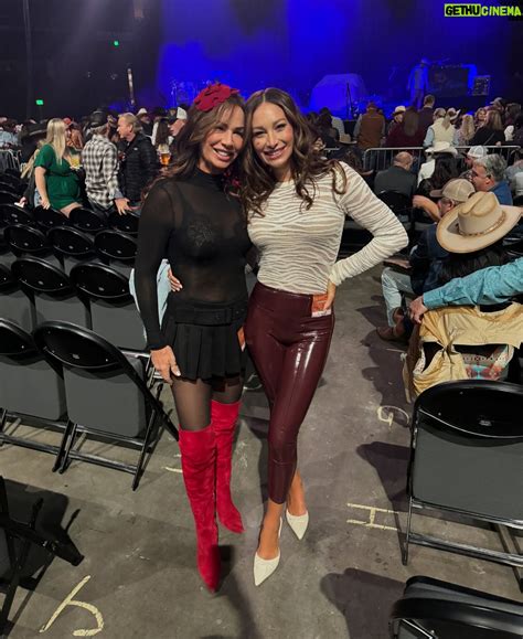 Actress Debbe Dunning HD Photos and Wallpapers January 2025 | Gethu Cinema