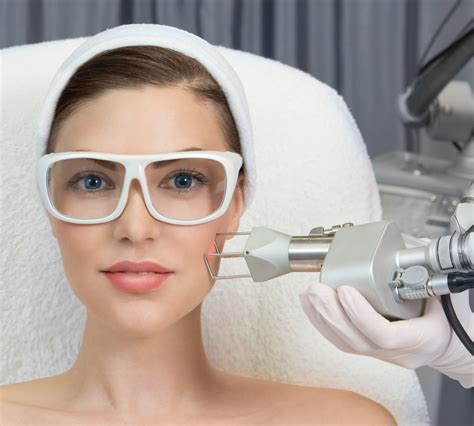 Laser Frakcyjny Co Multidental Estetic Zielona G Ra