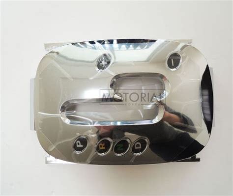 Sell 4675026000CR HYUNDAI Santa Fe 2000 2005 Genuine OEM Chrome