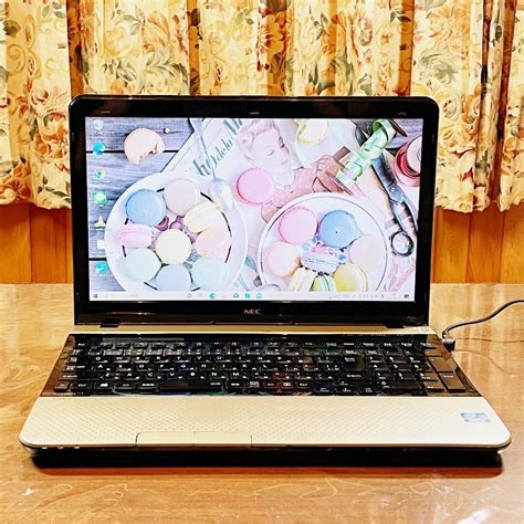 271データ保存贅沢使い750g すぐ使えるノートパソコン初心者向けカメラ付pc メルカリ