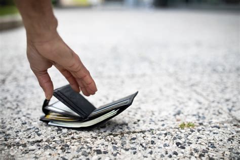 I lost my wallet, now what? | Allstate Identity Protection