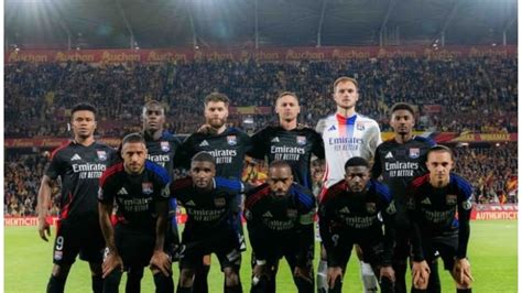 Lyon Vs Eintracht Frankfurt Prediksi Skor Berita Tim Head To Head