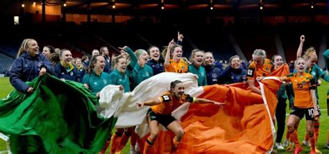 Uefa Investigating Ireland Players Over Pro Ira Chant