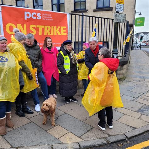 Richard Leonard On Twitter Rt Pcs Scotland Airdrie Jobcentre Picket