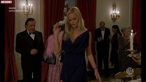 Naked Lenka Lanci In Fantozzi 2000 La Clonazione