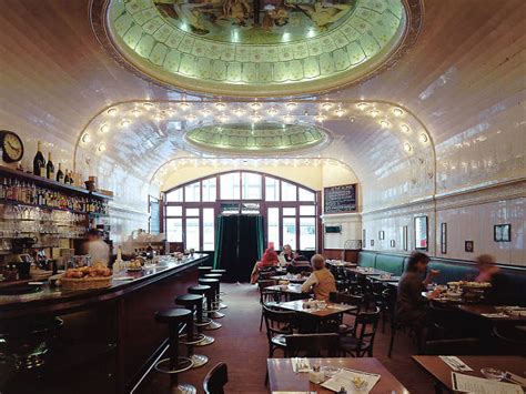 9 Best Restaurants in Hamburg for Seafood, Schnitzel and More