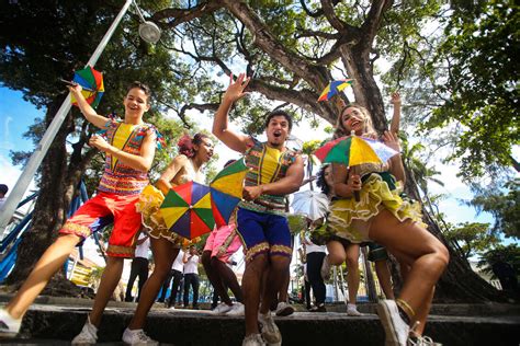 Dia Nacional Do Frevo Celebre O Ritmo Ao Som De Cl Ssicos Do Ritmo