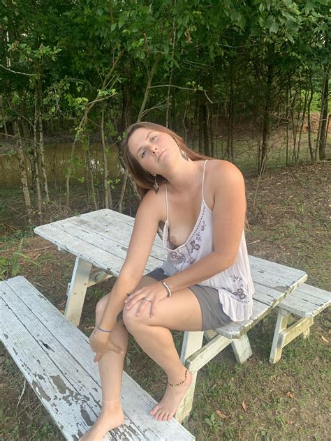 Come check the sneaky link☺️ | Scrolller