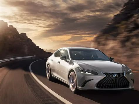 Lexus ES 250 Elegant (AA) 2023 Price & Specs | Motory Saudi Arabia