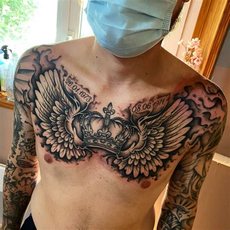 Share Chest King Crown Tattoo Super Hot Thtantai