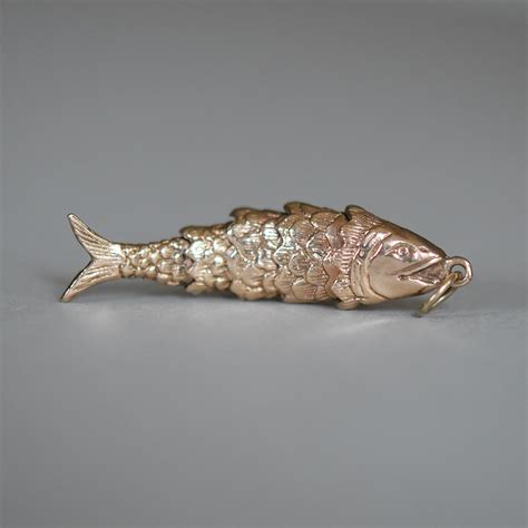 Vintage Ct Gold Articulated Large Fish Pendant Charm Vintique