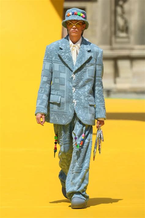 Louis Vuitton Spring Summer 2023 Men Runway Magazine - RUNWAY MAGAZINE ...