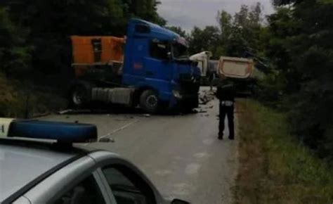 Teška nesreća kod Loznice Sudarila se tri šlepera jedan vozač poginuo