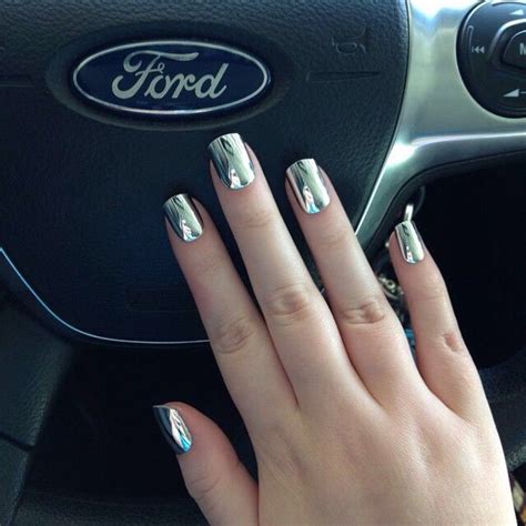 Dashing Diva Chrome Nail Polish