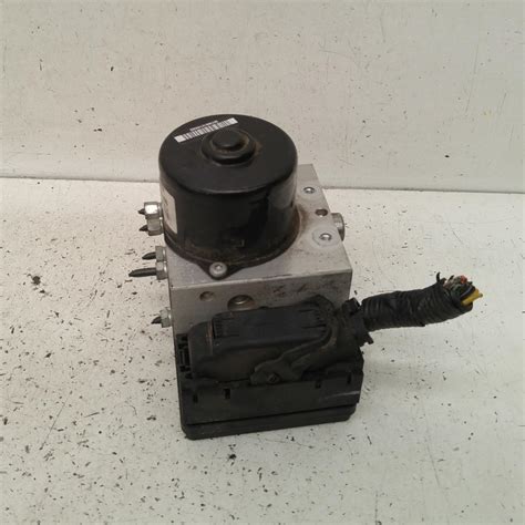 Used Abs Pump Modulator For Navara D Eb A