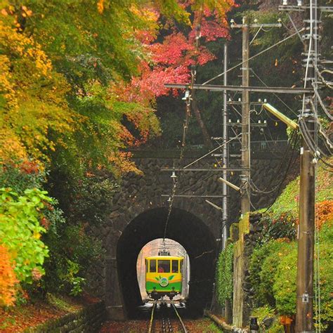 Mt. Takao: Cable Car | category | TOKYO WESTSIDE travel guide