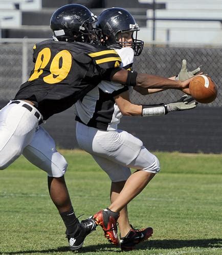 Spring Practice Is Under Way At Nhs Sports